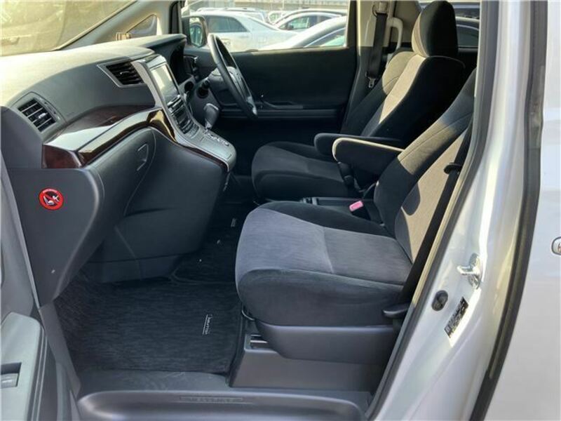 VELLFIRE-5