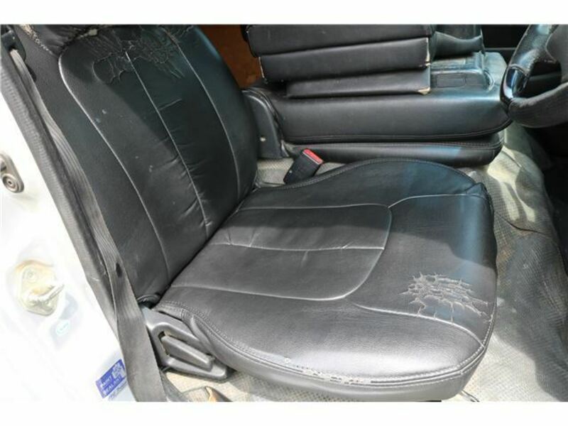 HIACE-9