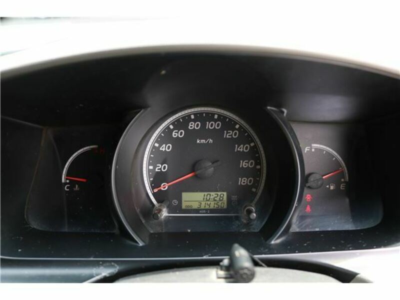 HIACE-12
