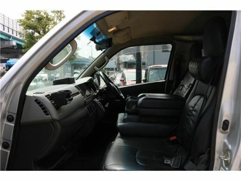 HIACE-14