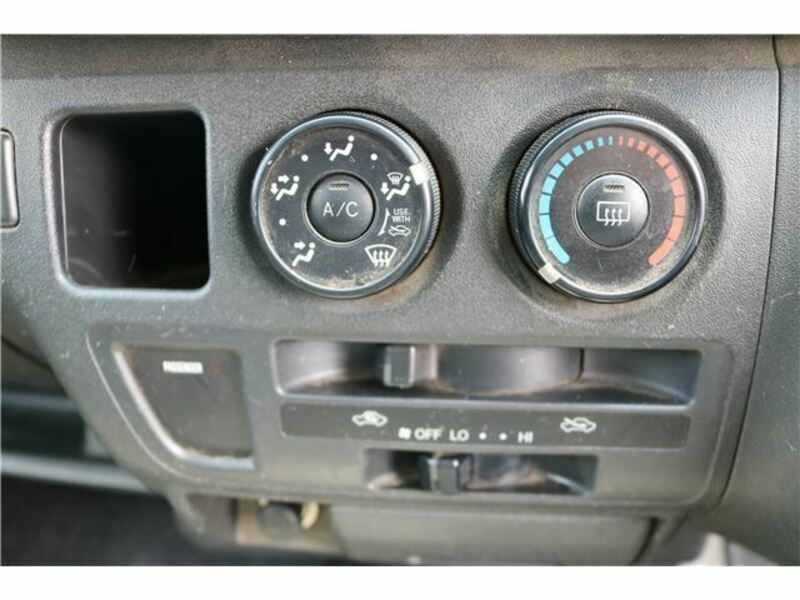 HIACE-15