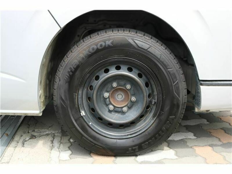 HIACE-22