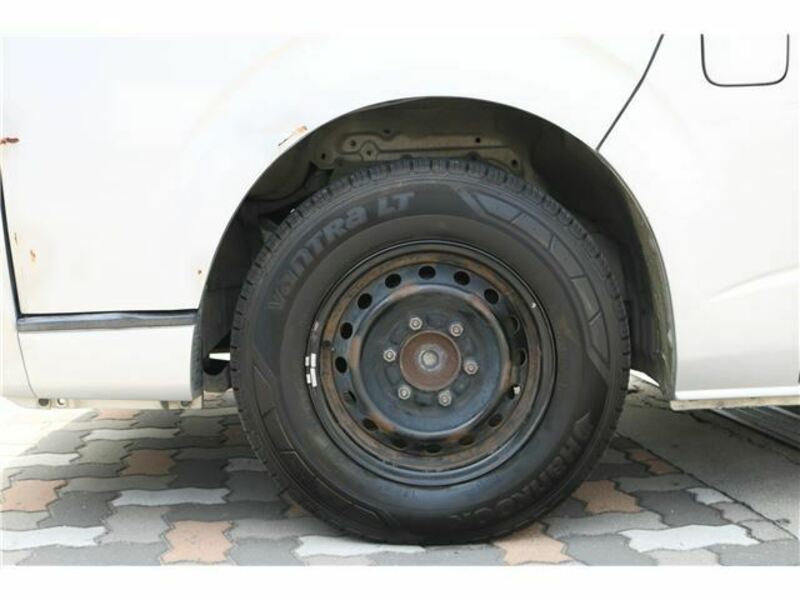 HIACE-24