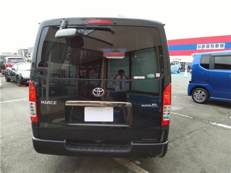 HIACE VAN-5