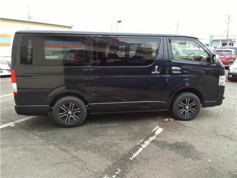 HIACE VAN-7