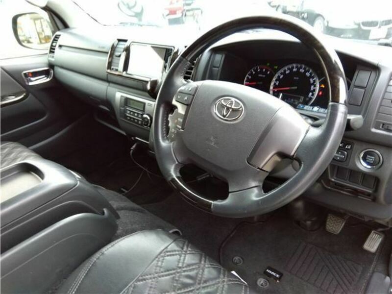 HIACE VAN-25