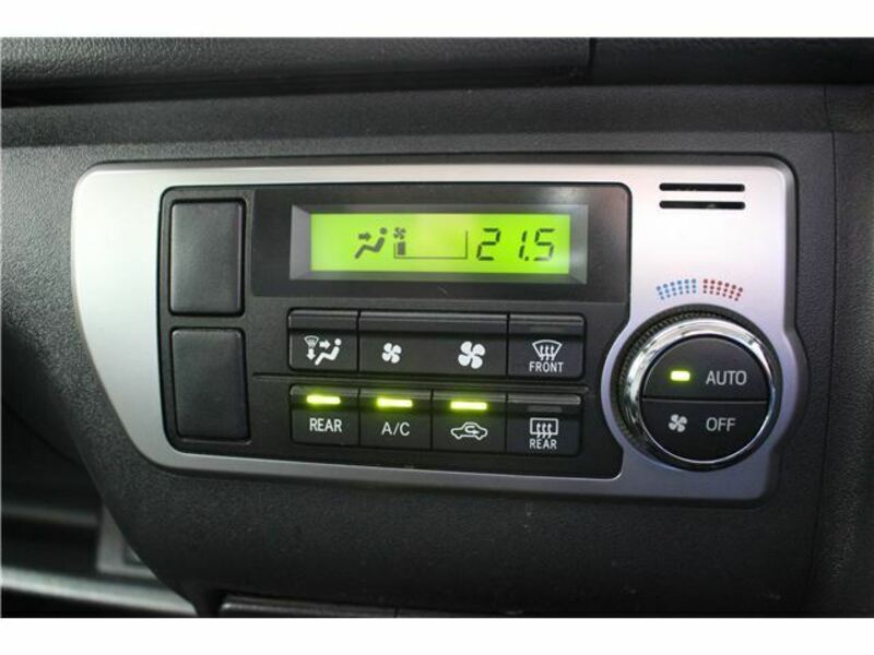 HIACE-29