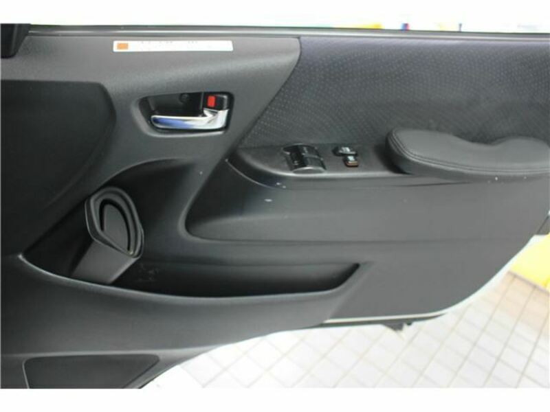 HIACE-33