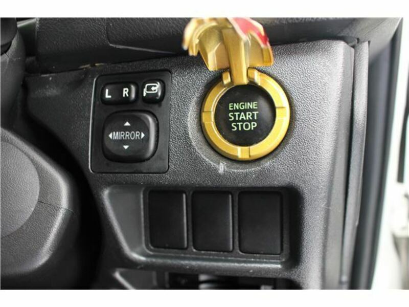 HIACE-34