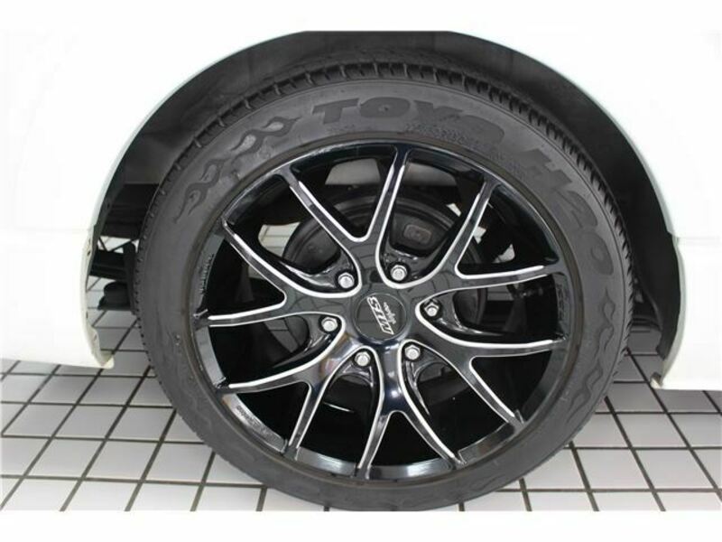 HIACE-42