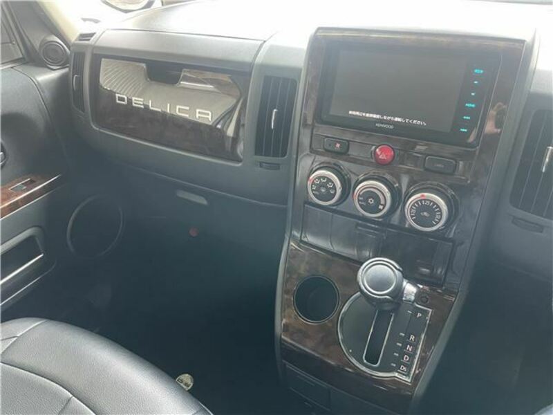 DELICA D5-17