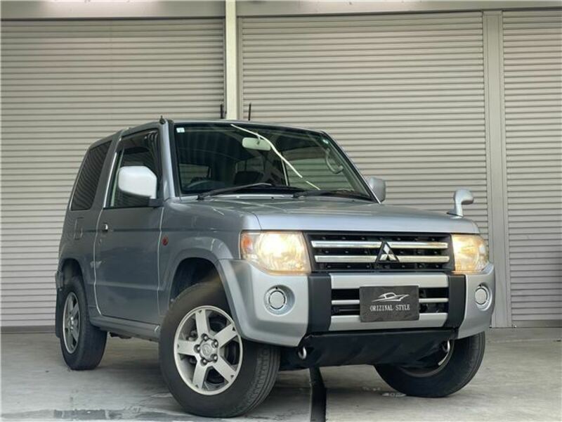 PAJERO MINI