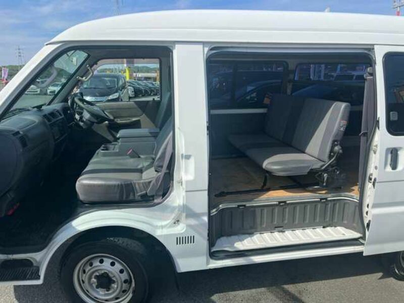 BONGO VAN-3
