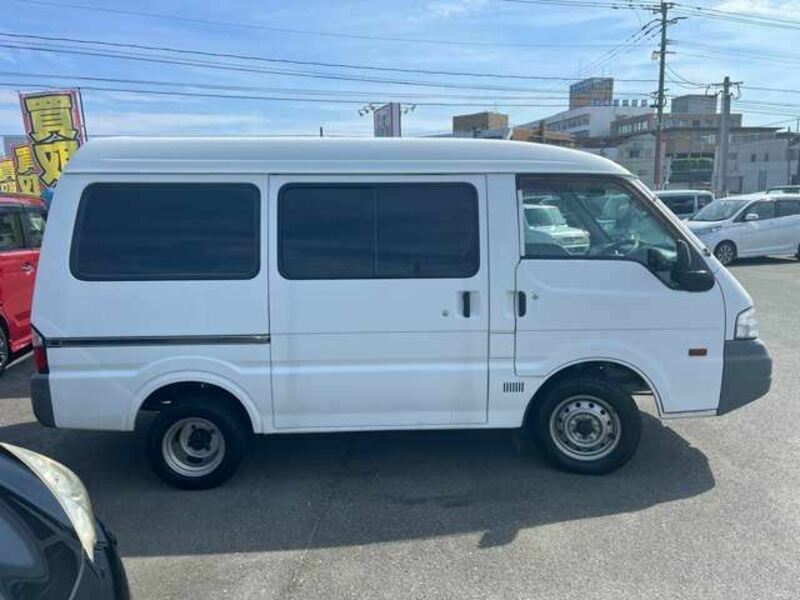 BONGO VAN-17