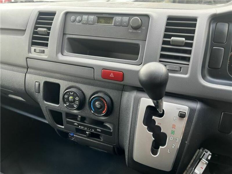 HIACE-10