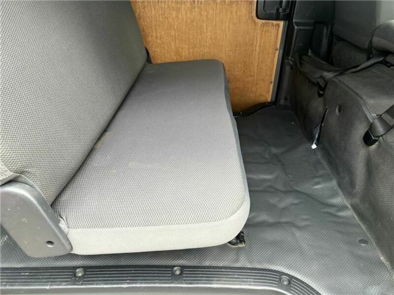 HIACE-16