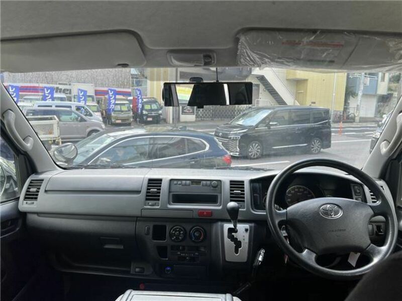HIACE-21