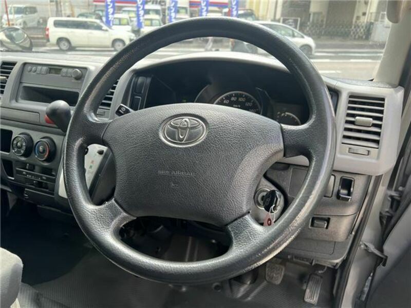 HIACE-22