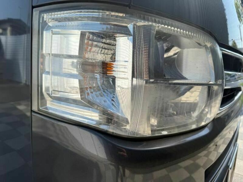 HIACE VAN-6