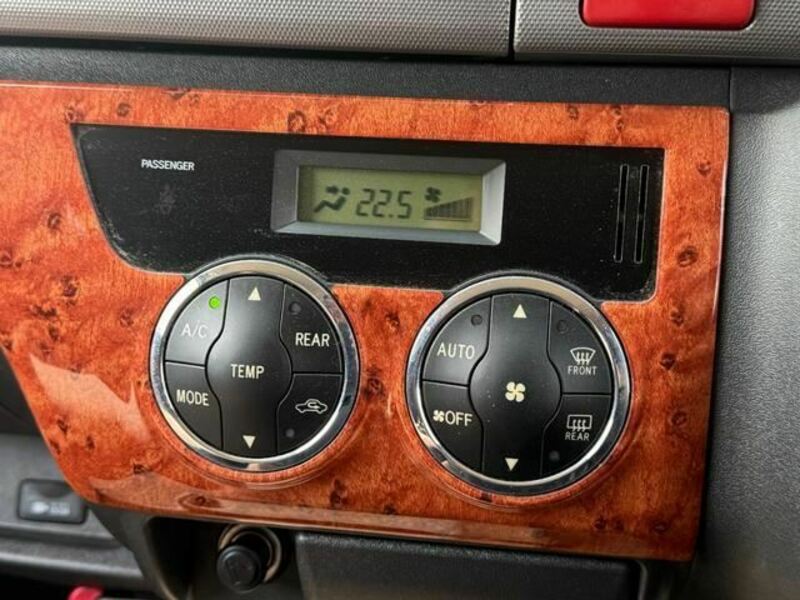 HIACE VAN-20