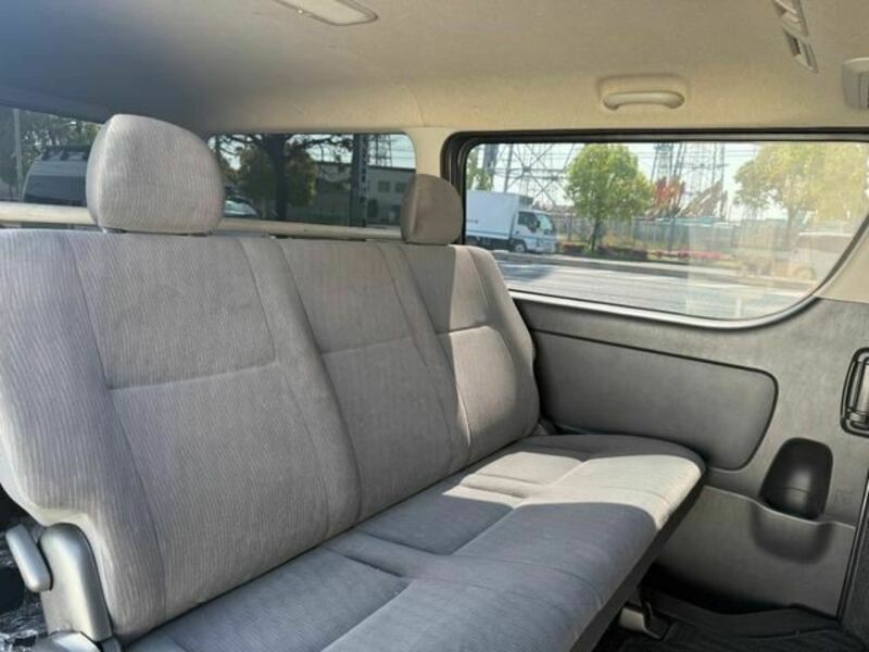 HIACE VAN-27