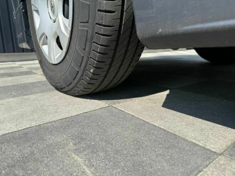 HIACE VAN-42