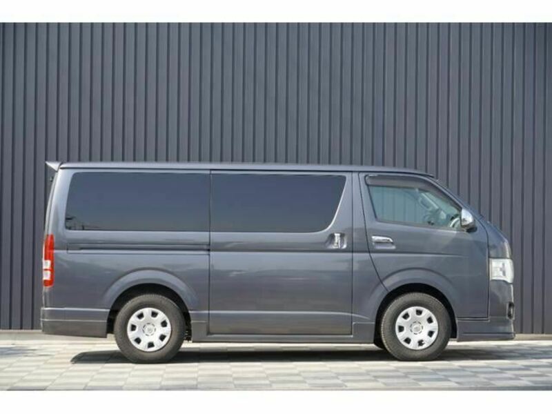 HIACE VAN-45
