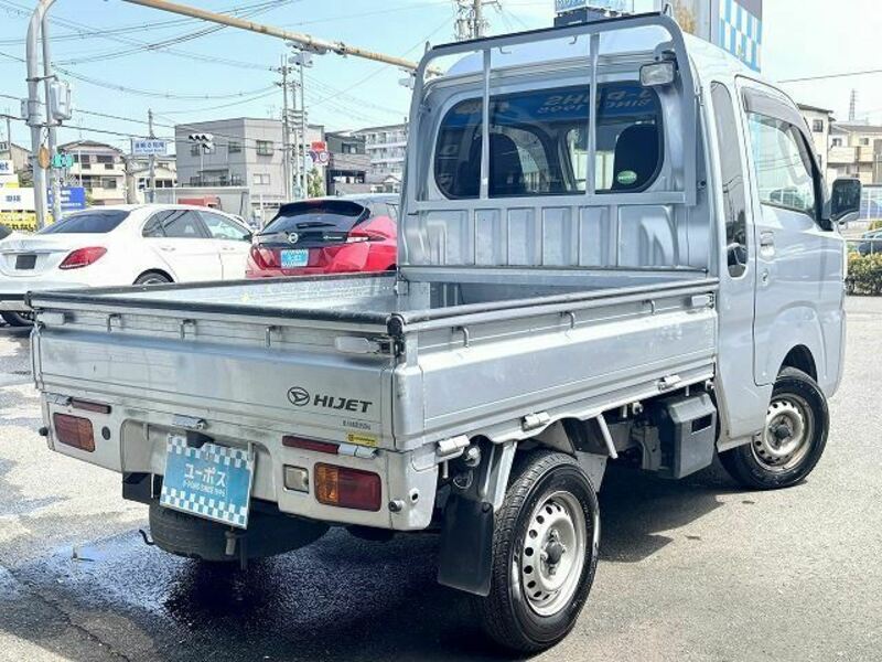 HIJET TRUCK-1