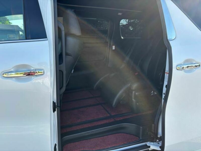 ALPHARD-37