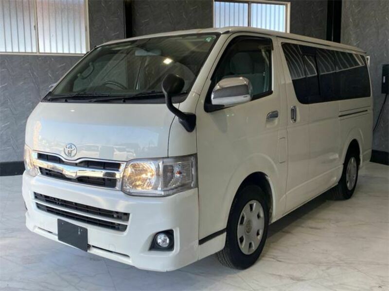HIACE VAN-6