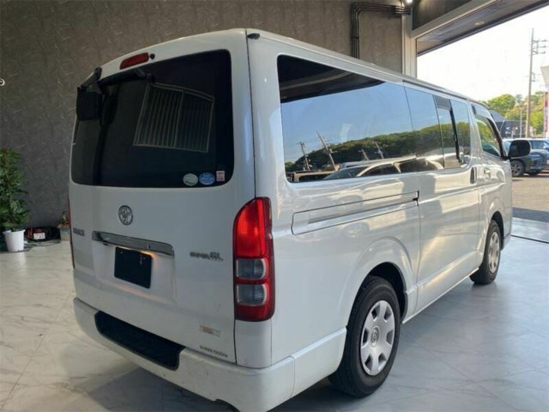 HIACE VAN-7