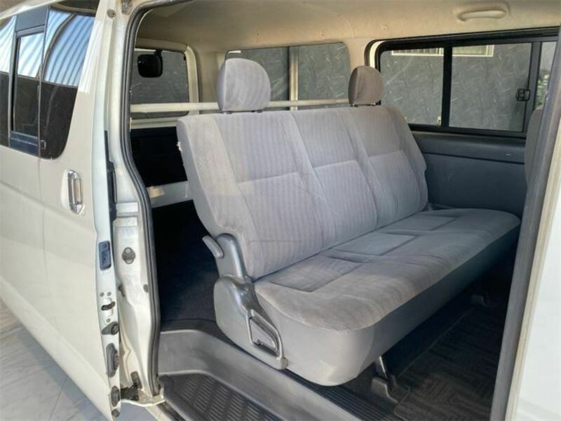 HIACE VAN-12