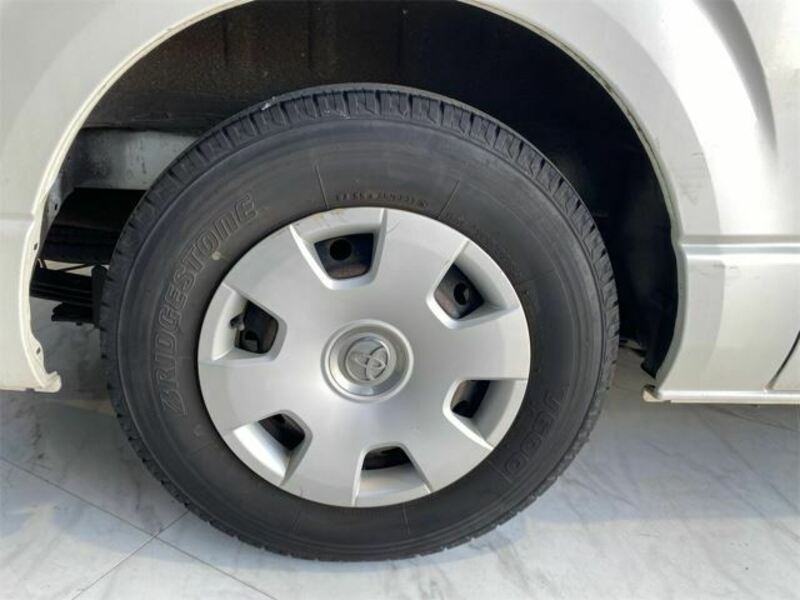 HIACE VAN-21