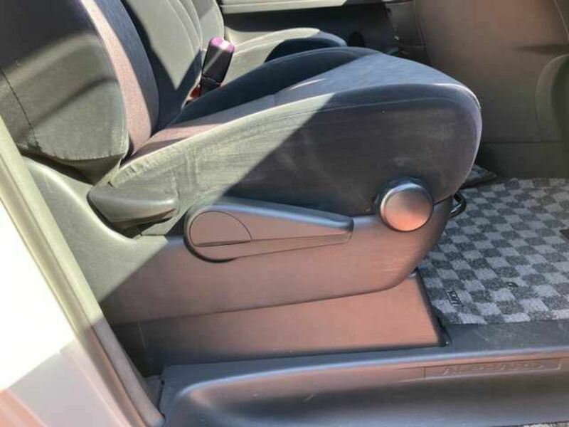 ALPHARD-18