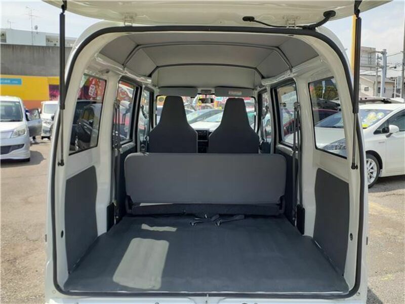 MINICAB VAN-19