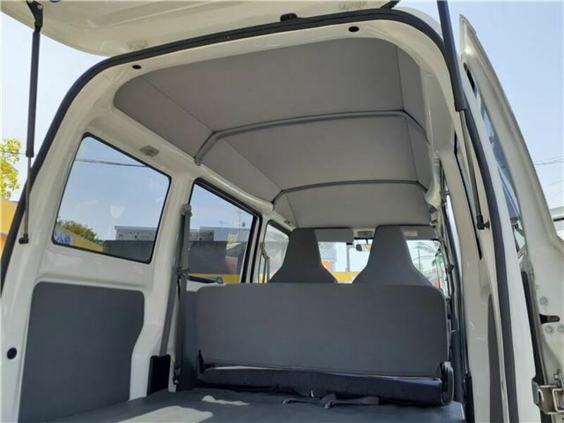 MINICAB VAN-23