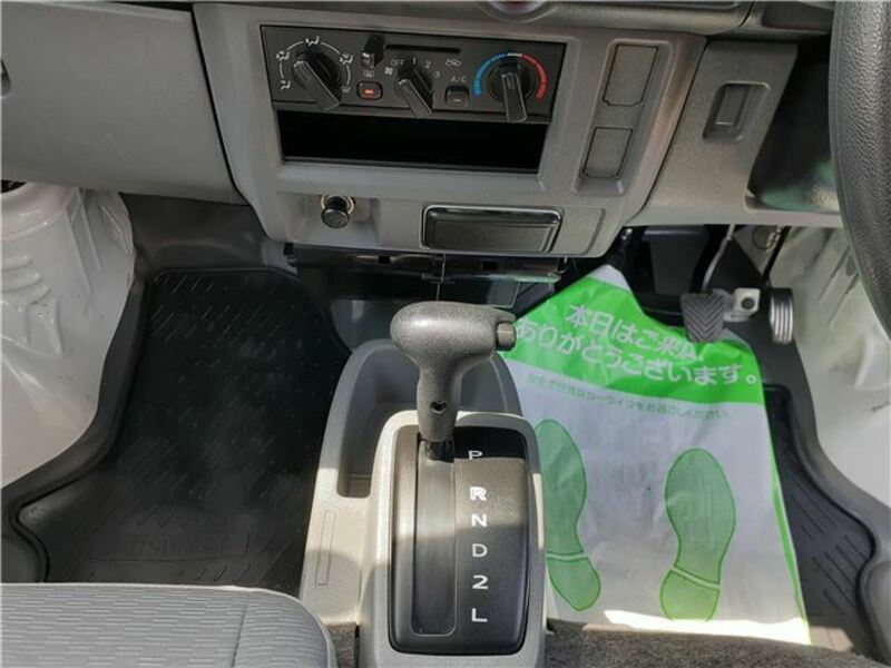 MINICAB VAN-30