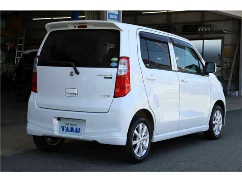 WAGON R