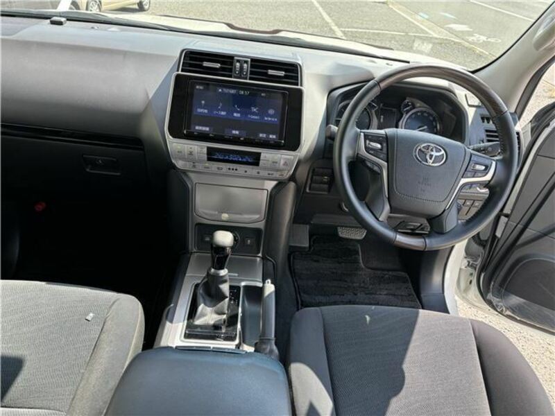 LAND CRUISER PRADO-2