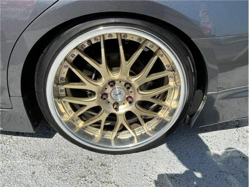 SKYLINE-35