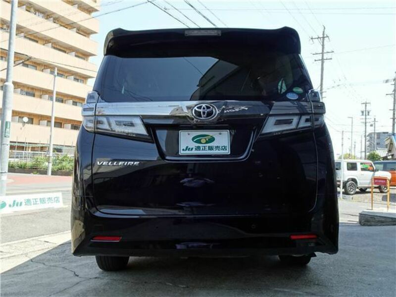 VELLFIRE-6