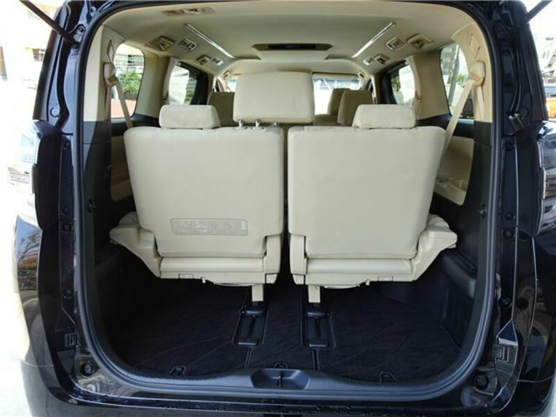 VELLFIRE-44