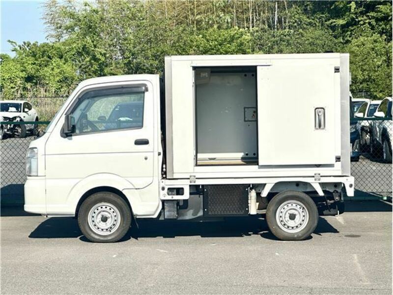 CARRY TRUCK