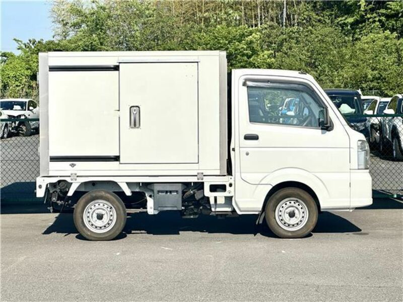 CARRY TRUCK