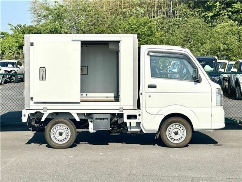 CARRY TRUCK