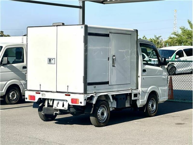 CARRY TRUCK