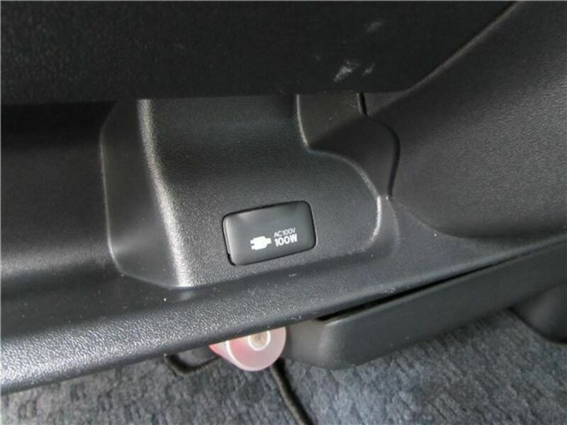 HIACE VAN-22