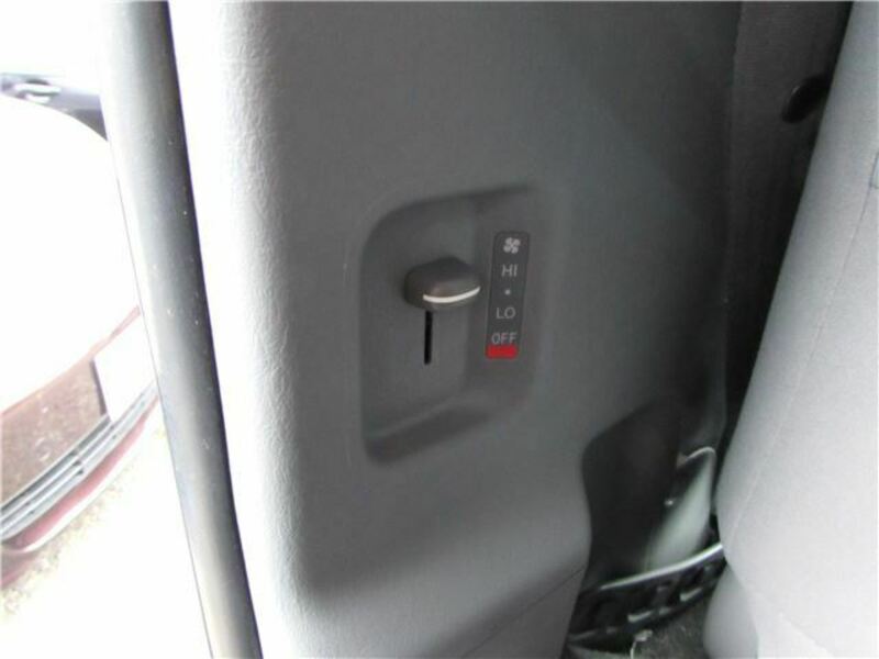 HIACE VAN-24