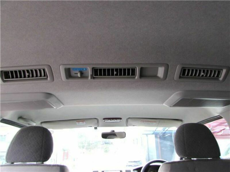 HIACE VAN-25