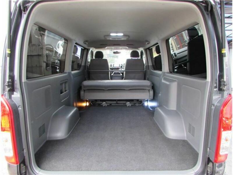 HIACE VAN-30